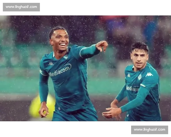 欧联杯激战正酣 各队争夺激烈胜负悬念不断 上演精彩比分对决 欧联杯激战正酣 各队争夺激烈胜负悬念不断 上演精彩比分对决