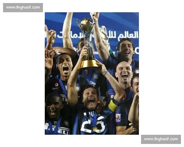 终场哨响强强对话分出胜负主队鏖战取关键三分稳居榜首之争悬念尽 终场哨响强强对话分出胜负主队鏖战取关键三分稳居榜首之争悬念尽