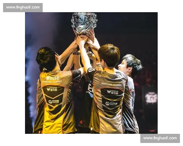 全球足球联赛比分风云解析与实时战况追踪专题报道平台深度观察版 全球足球联赛比分风云解析与实时战况追踪专题报道平台深度观察版