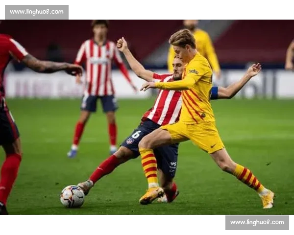 西甲赛事精彩对决全程直播，实时比分更新带你直击赛场激情